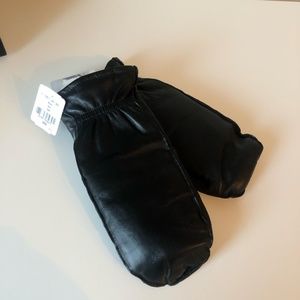 Women's S/M Black Leather Danier Mittens